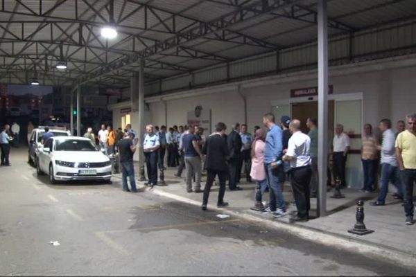 Hırsızın vurduğu polis şehit oldu