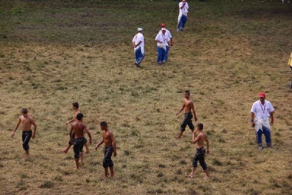 Kırkpınar'da final güreşleri başladı