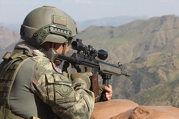 PKK'nın bombacısı ölü ele geçirildi