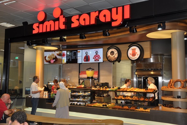 Suudiler, Simit Sarayı'nın % 10'unu aldı