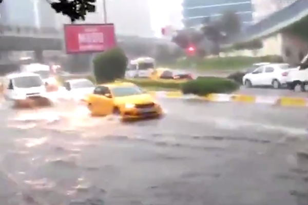 İstanbul sular altında!