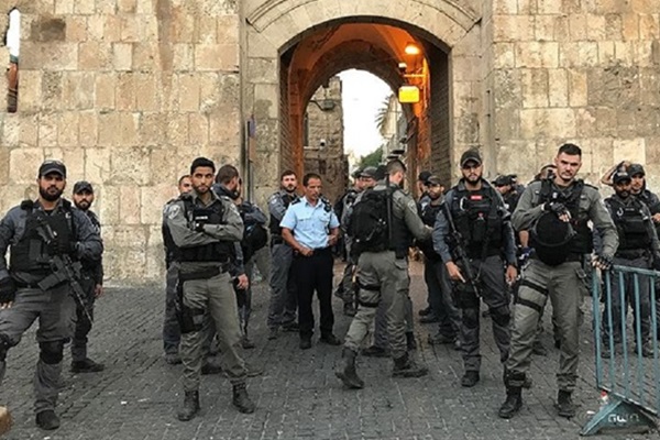 Yahudiler Mescid-i Aksa'yı bastı