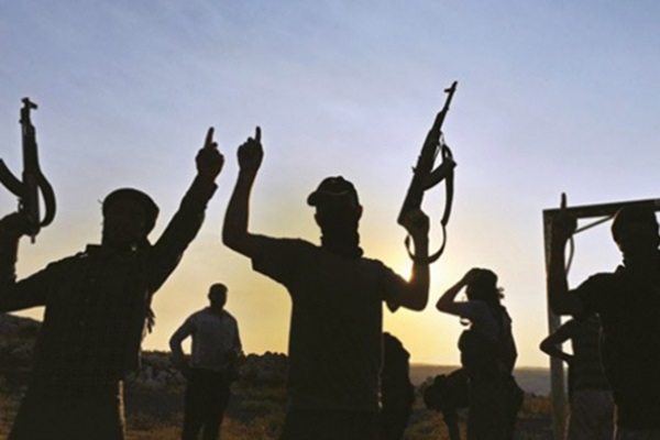 14 IŞİD'li öldürüldü