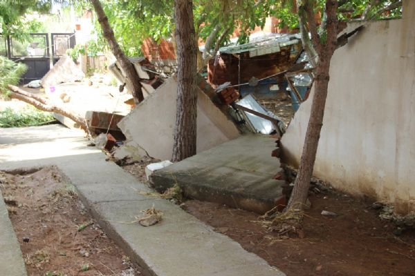 Çanakkale'de selin yaraları sarılıyor