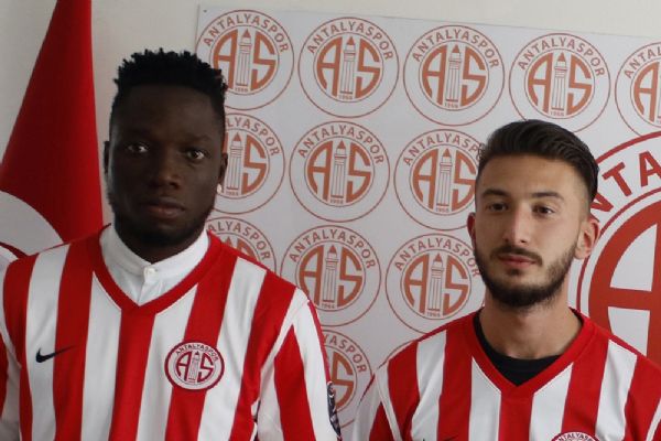 Antalyaspor, Rennie ve Anıl ile yolları ayırdı
