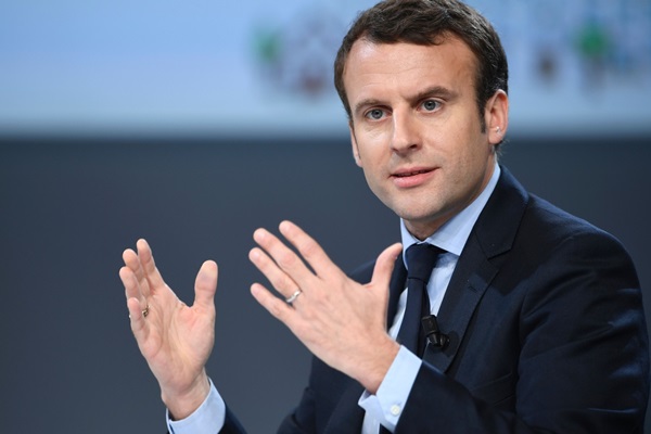 Macron'dan memnun olanlar azalıyor