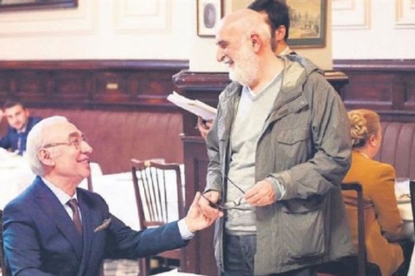 'Yol Ayrımı' Şener Şen ve Yavuz Turgul'u buluşturdu