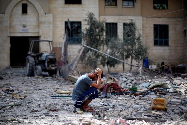 'Gazze, yavaşça batan bir gemi gibi'