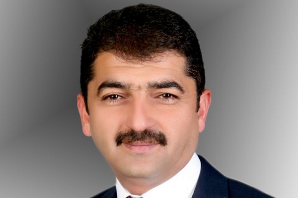 AK Partili Belediye Başkanı ihraç edildi