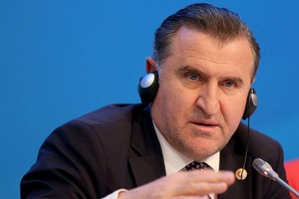 Yeni Gençlik ve Spor Bakanı Osman Aşkın Bak kimdir?