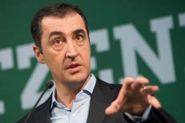 Cem Özdemir'den flaş Türkiye açıklaması