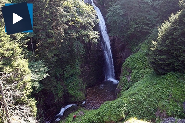 Bu şelalenin eşi ve benzeri yok