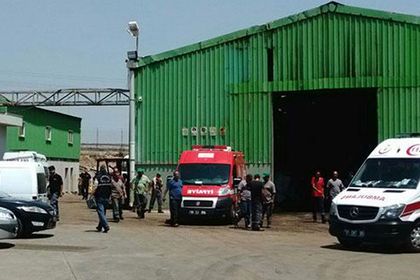 Adana'da facia! 2 kişilik sepete 6 işçi bindi ve...