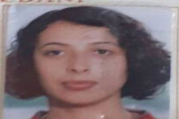 Boşandığı eşini bıçaklayıp tabancayla öldürdü