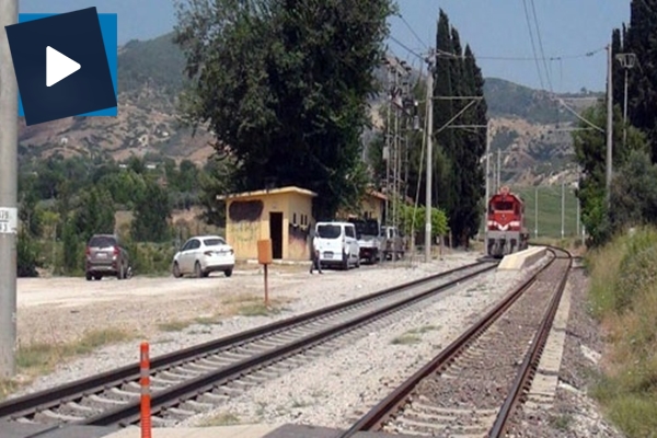 Tren yoluna döşenen bomba patlatıldı