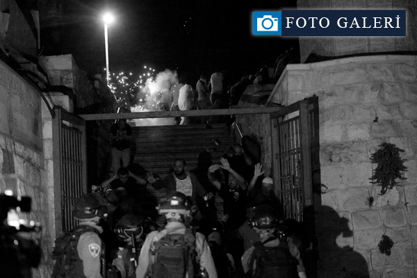 İsrail böyle saldırdı! Yaralılar arasında Türkler de var...