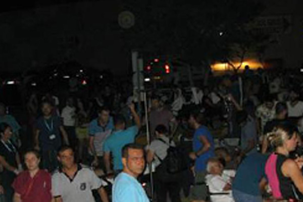 Ege'de 6,3 ile sarsıldı!