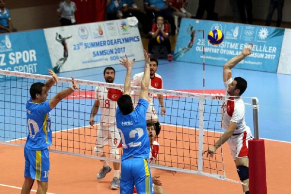 Türkiye, Brezilya'ya set vermedi