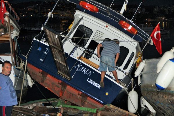 Ege Denizi'nde korkutan deprem
