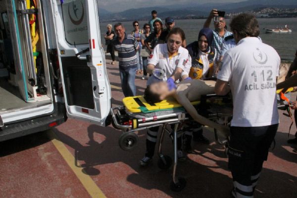 Halı sahaya diyerek denize giden 3 çocuktan biri boğuldu