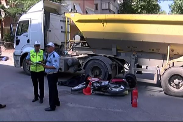 İstanbul'da feci kaza: 1 ölü!