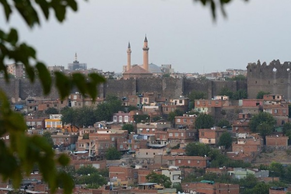 Ekonomi Bakanlığı'ndan Güneydoğu'ya çıkarma
