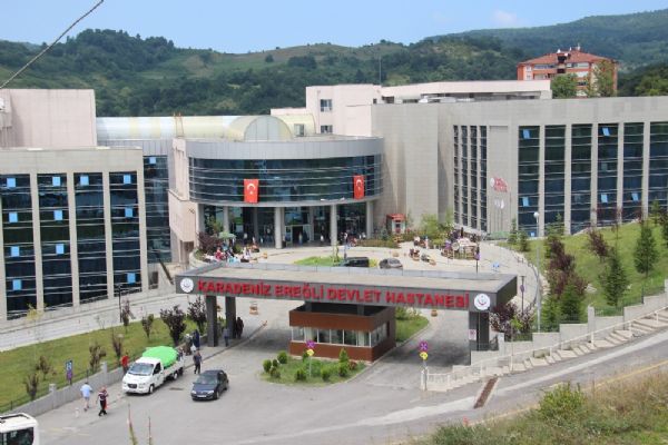 29 kişi pastadan zehirlendi