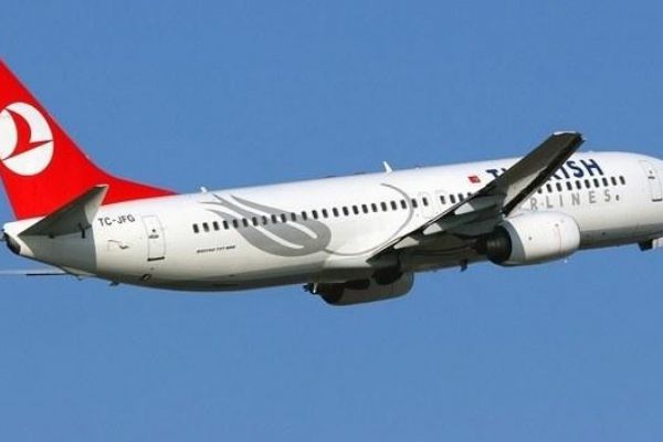 THY uçağı havada arızalandı