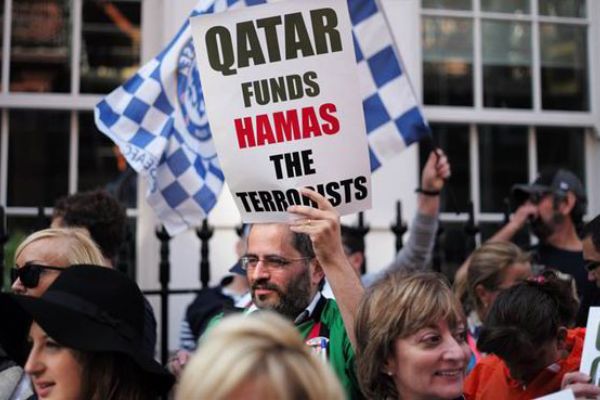 Para karşılığı protesto!