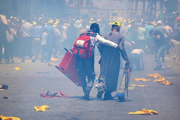 İsrail askerleri 21 Filistinliyi gözaltına aldı