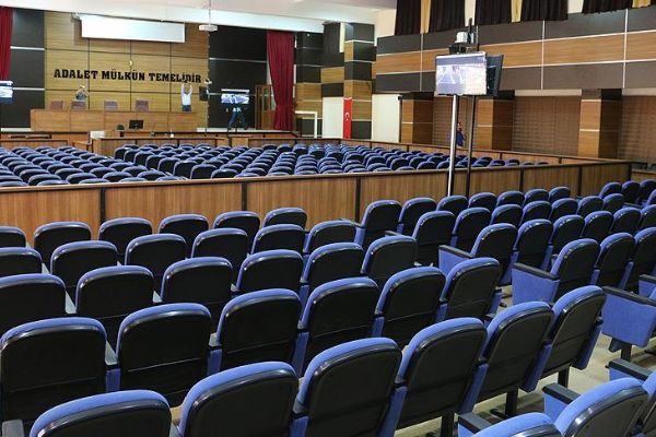 Siirt'teki FETÖ davasında 320 sanık hakim karşısına çıkacak