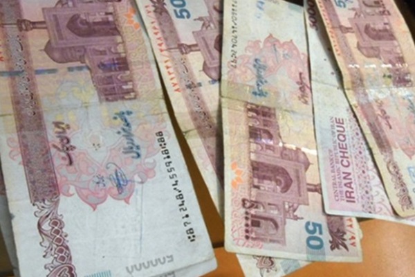 İran resmi para birimi Tuman oldu