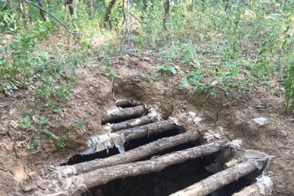 Teröristlerin 5 odalı sığınağı bulundu