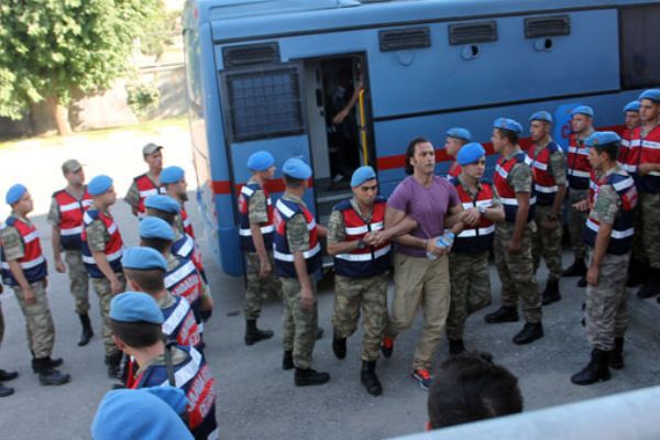 Siirt'te darbe davası başladı