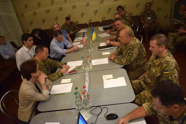 ABD, Rusya sınırına tank ve silah gönderebilir!