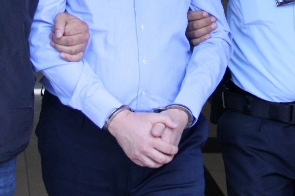 İstanbul'da 4 kişi PKK üyeliğinden tutuklandı