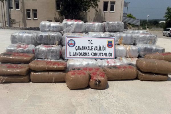 Uyuşturucu tacirlerine ağır darbe: 1.5 ton !