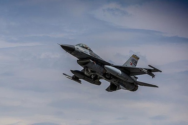 Saldırı hazırlığındaki PKK'lılara hava harekatı