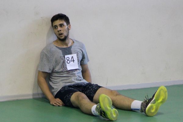 Beden eğitimi öğretmeni olabilmek için bayılana kadar koştular