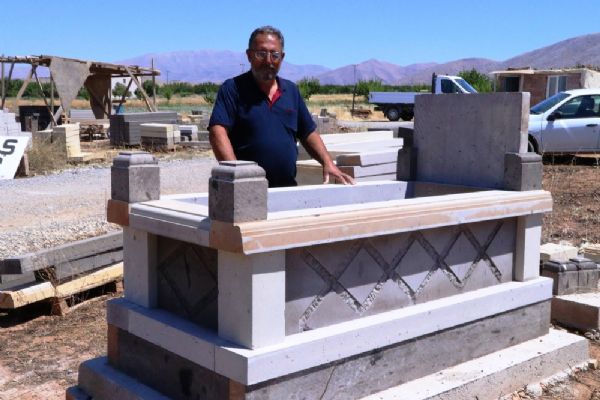 Malatya'da 50 bin TL'ye 'lüks mezar'