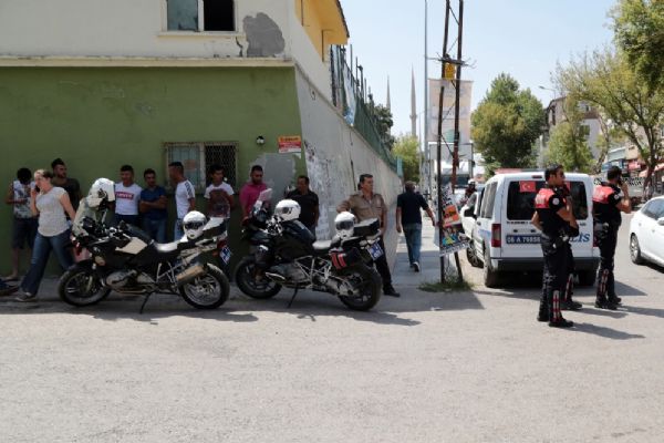 Yunus ekipleri kaza yaptı: 2 polis yaralı