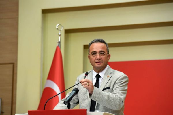 CHP'li Tezcan'dan MYK gündemine ilişkin açıklama