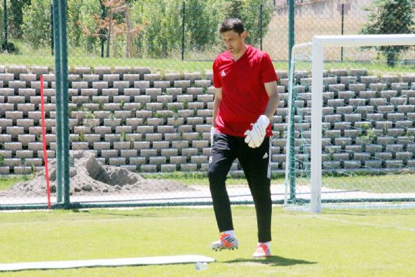 Ali Tandoğan, Şanlıurfaspor ile ilk antrenmanına çıktı