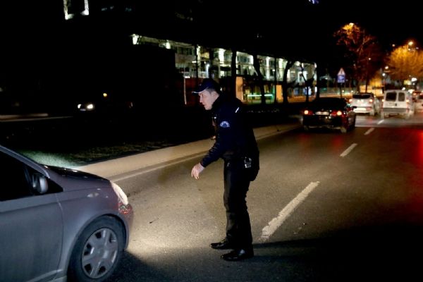 81 ilde yapılan operasyonlarda bin 471 şahıs yakalandı