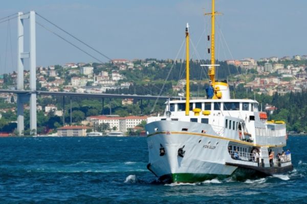 İstanbul'da bazı vapur seferleri iptal!
