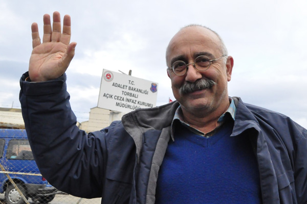 Sevan Nişanyan, Yunanistan'da mı?