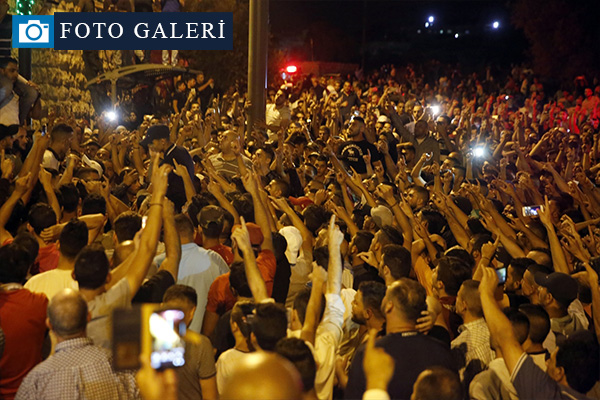 Mescid-i Aksa'da dün gece!