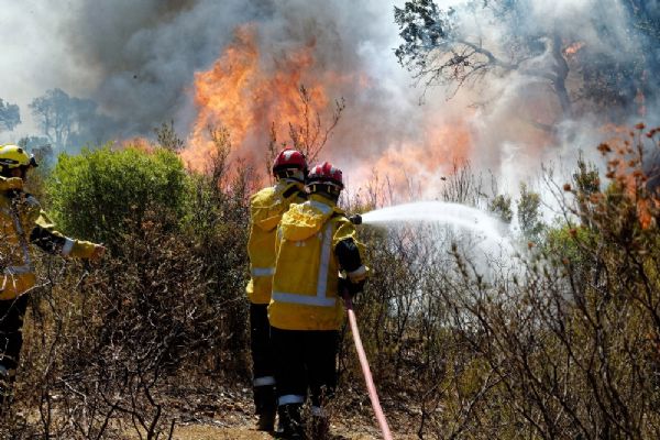 Fransa'da 12 bin kişi tahliye edildi