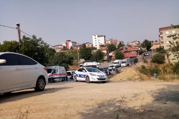 Pendik'te ağaçlık alanda ceset bulundu