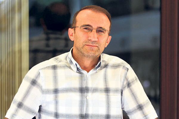 Sanatçı Karaoğlu: Müslümanların sorumluluğu olmalı